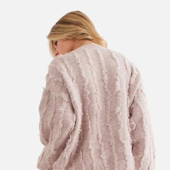 And The Why Women’s Fritz fringe Pullover sweater Pinky beige Fuzzy 1X/2X Comfy - Picture 3 of 9